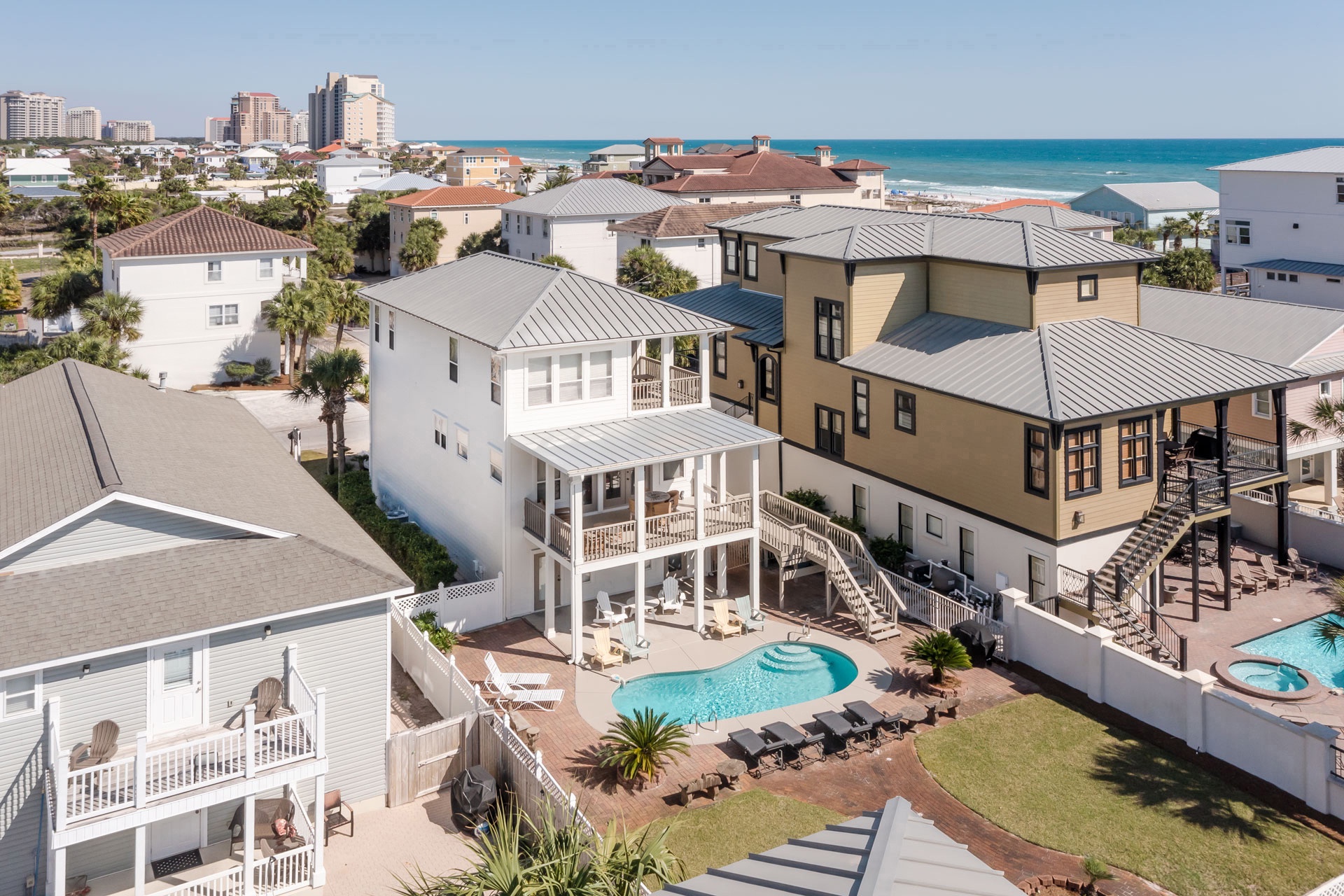 22-Whitesand-To-Beach