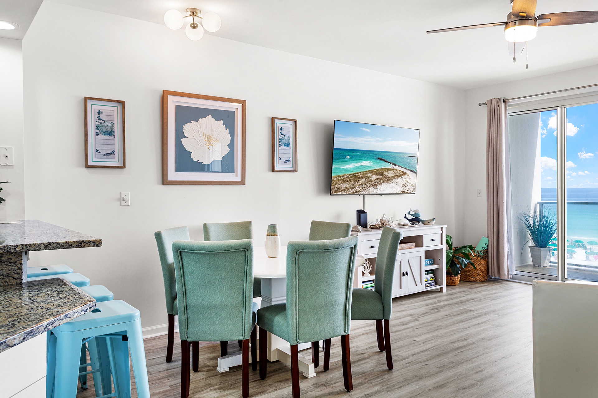 Sterling Sands 312 Dining