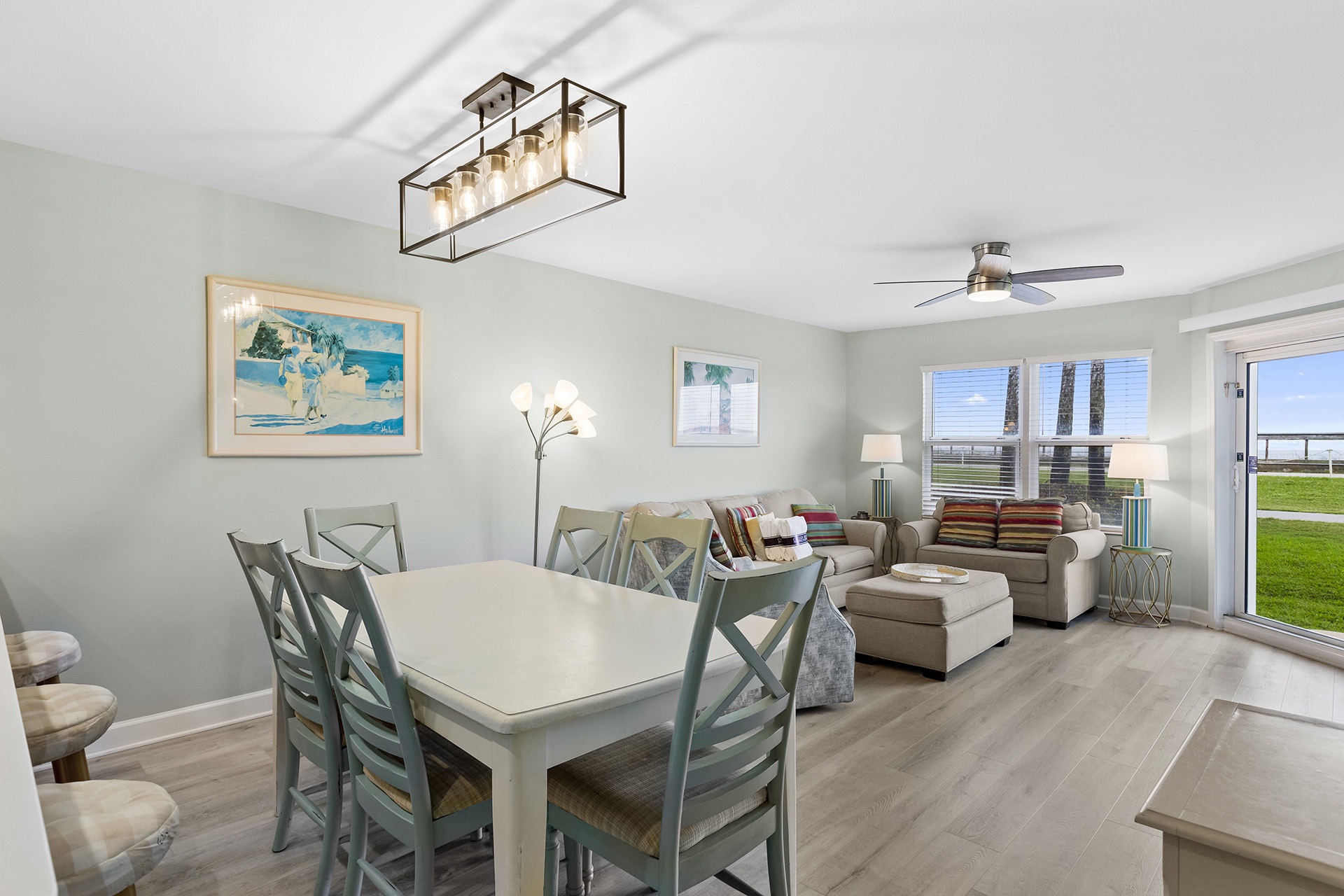 23-Maravilla-2101-Dining