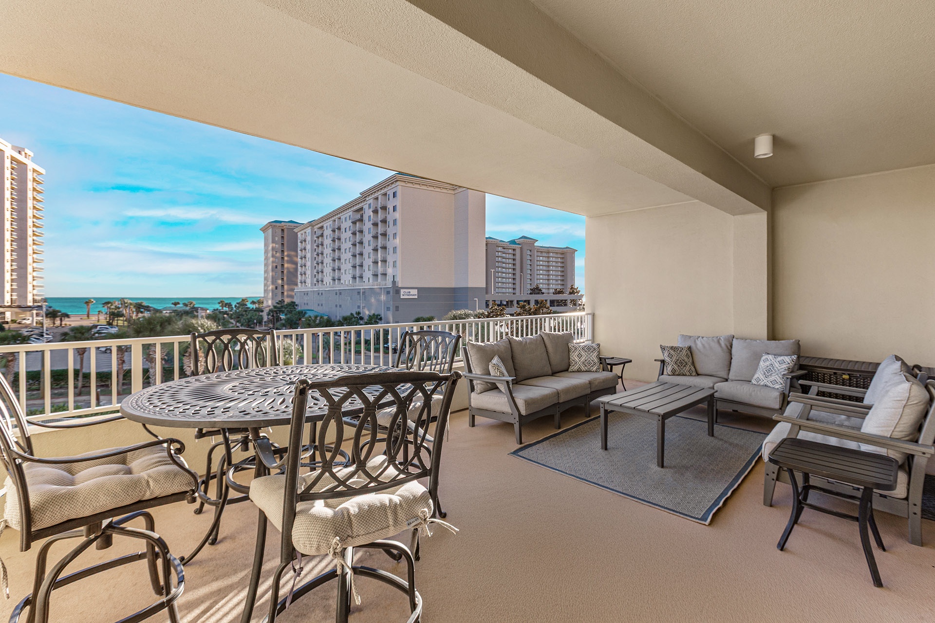 Ariel Dunes I 304 Balcony