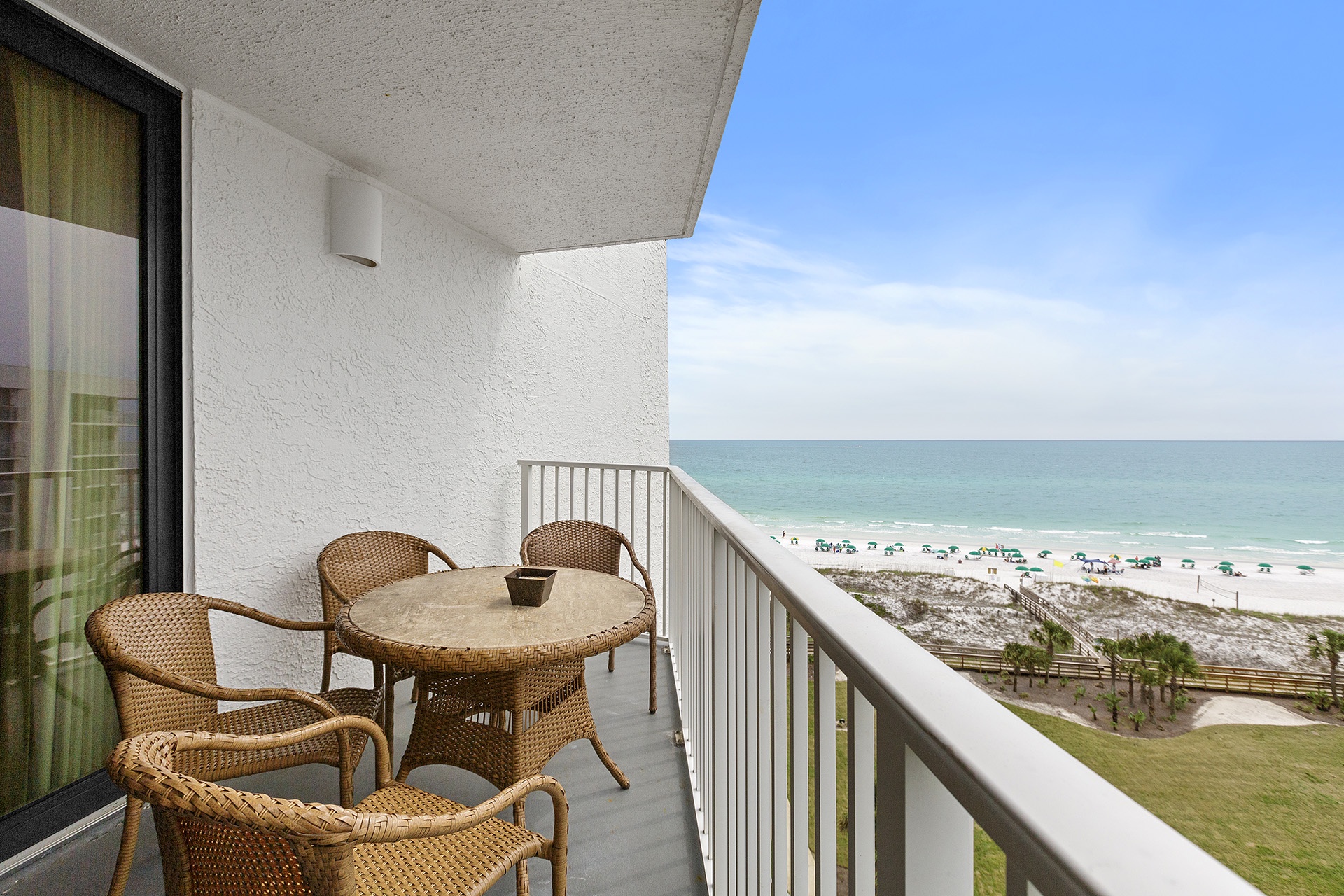 Mainsail 178 Balcony