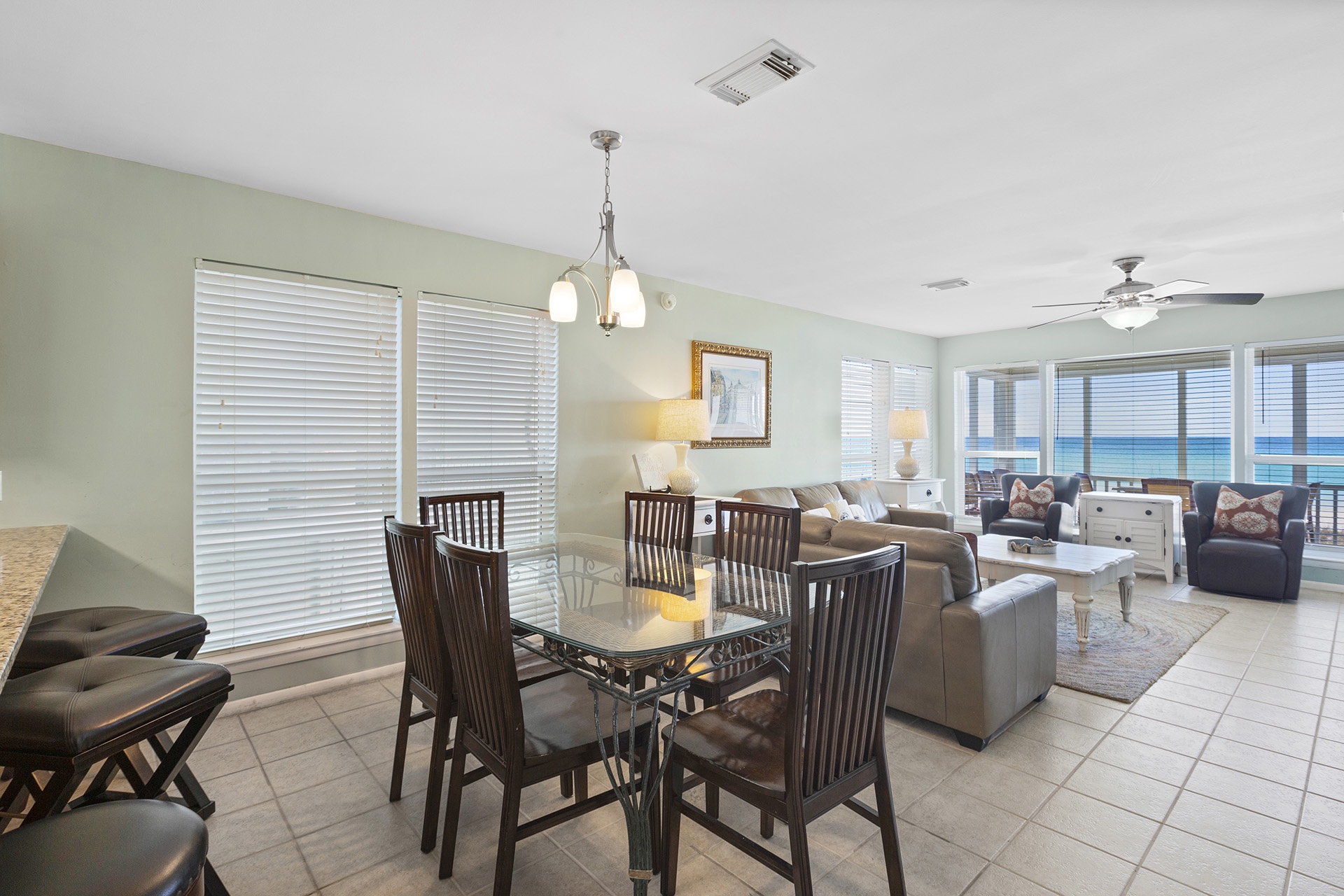 23-Landon-By-The-Sea-1-Dining