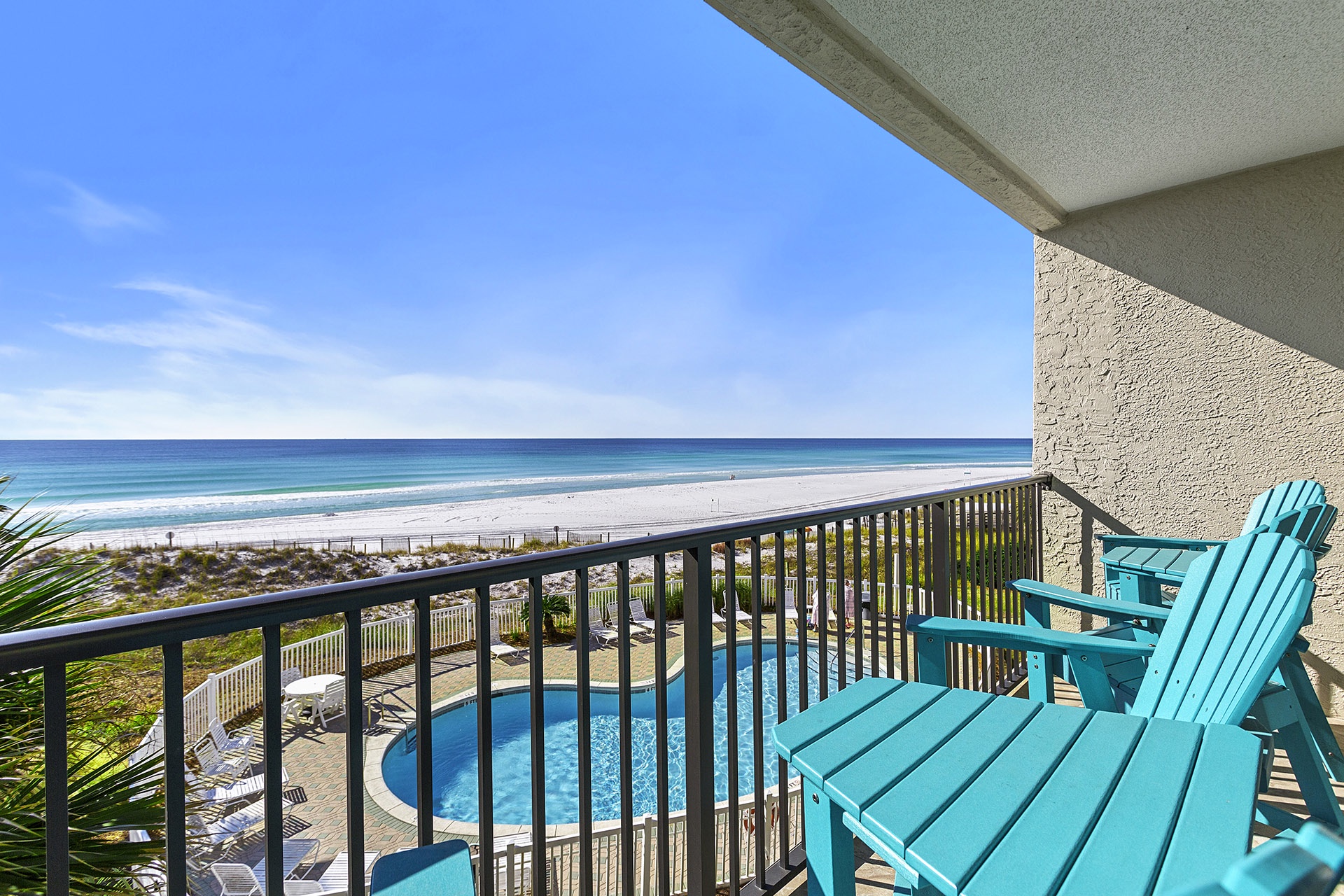 24-Windancer-301-Balcony