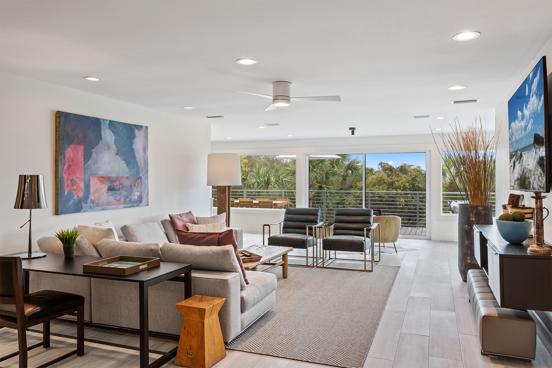 22-Seven-Palms-Living