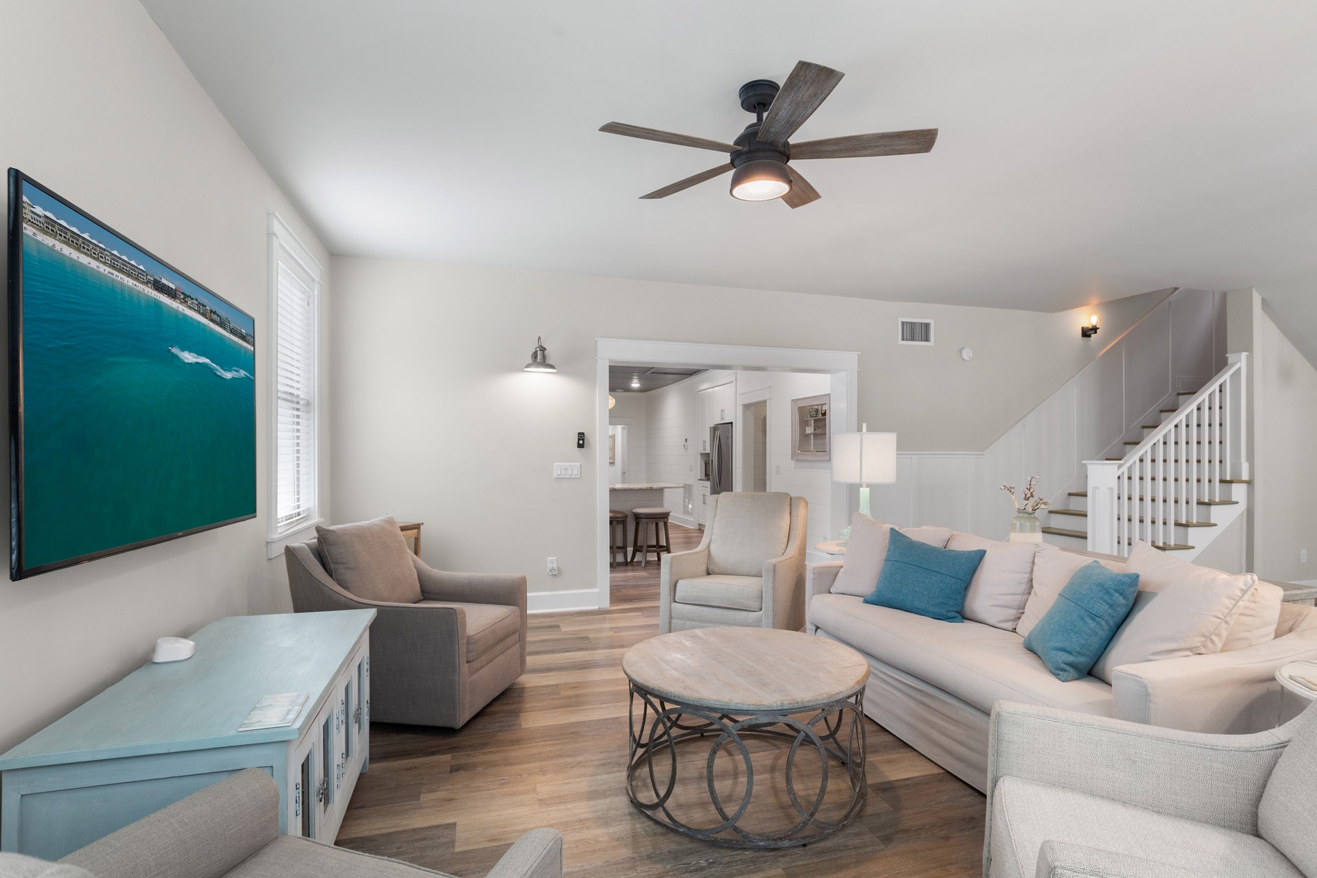 22-Graytfully-B-Living