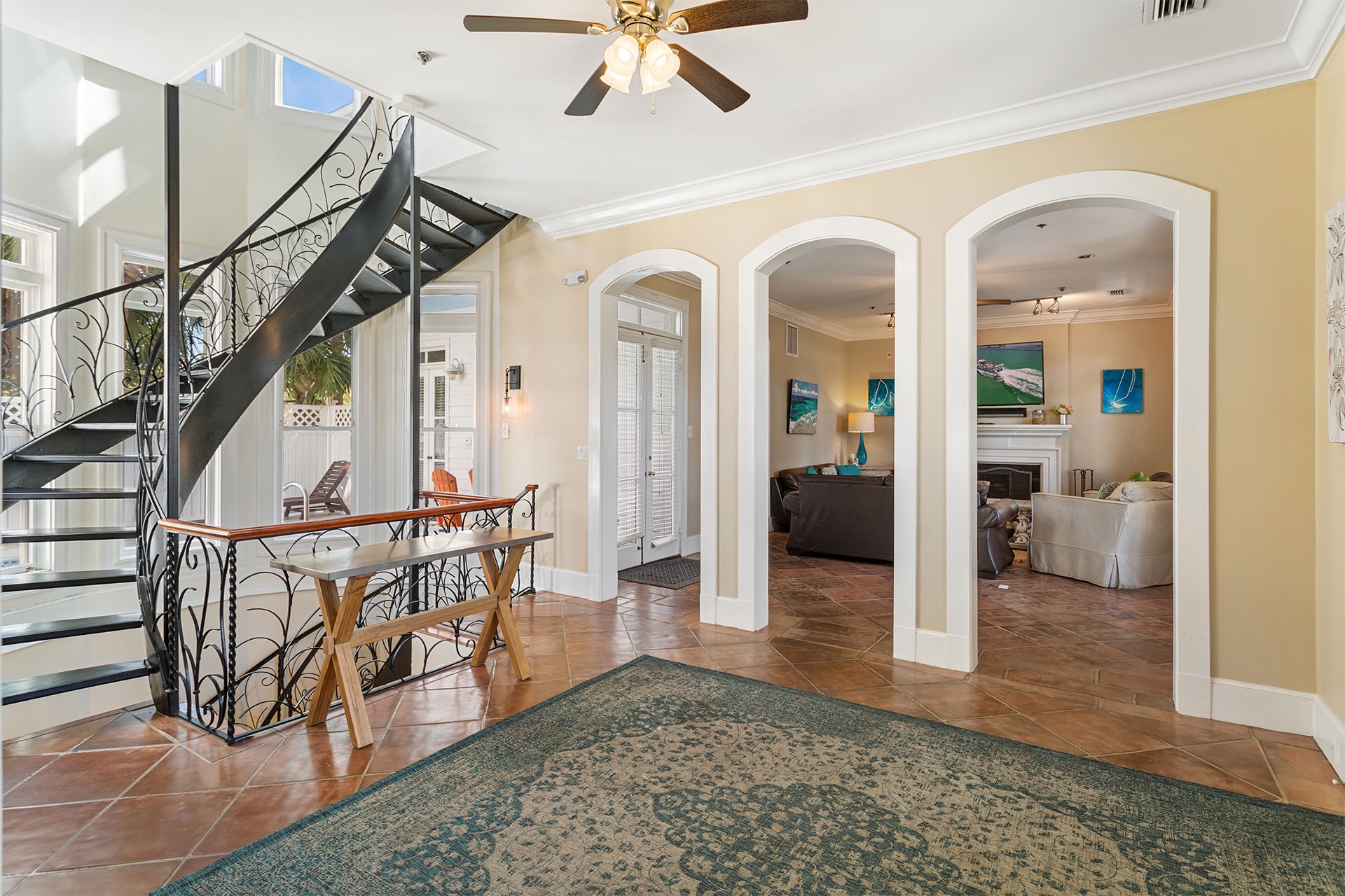 22-Bare-Feet-Retreat-Foyer