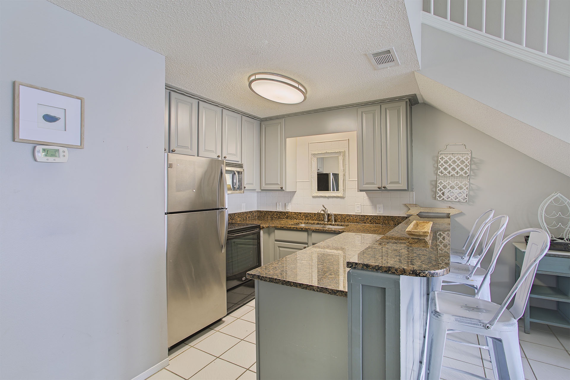 21-Crystal-Sands-315A-Kitchen
