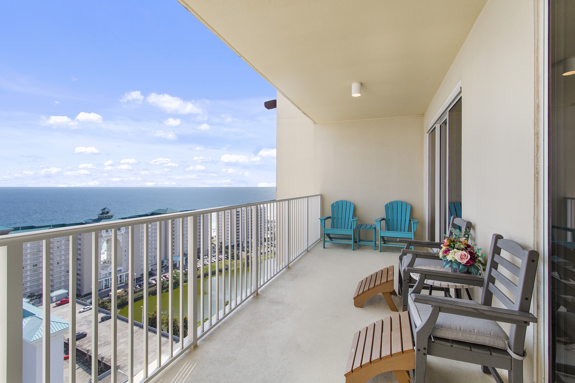 23-Ariel-Dunes-I-2208-Balcony