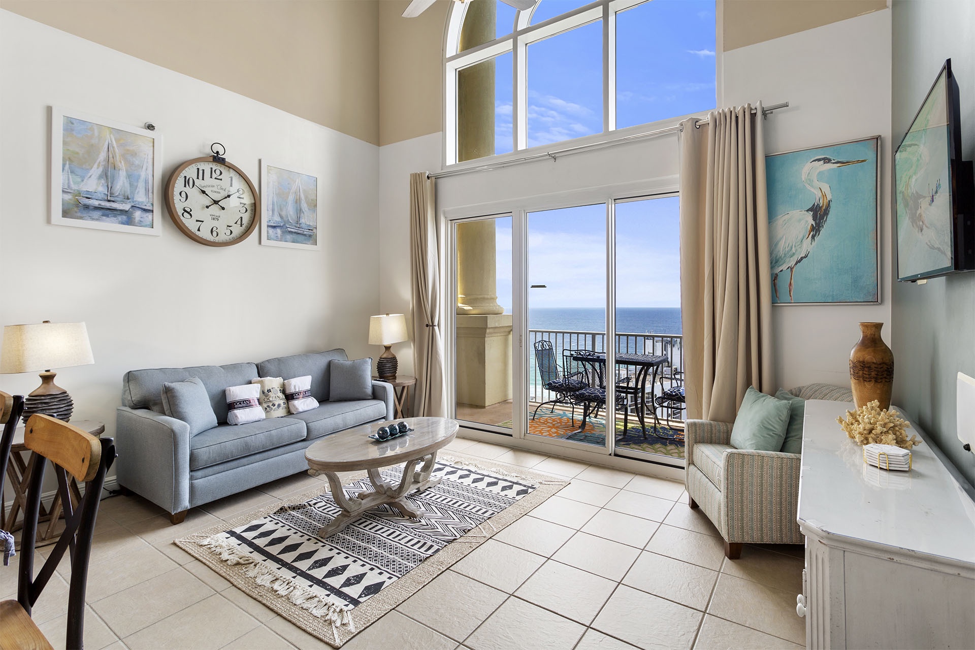 Ariel Dunes I Penthouse 2403