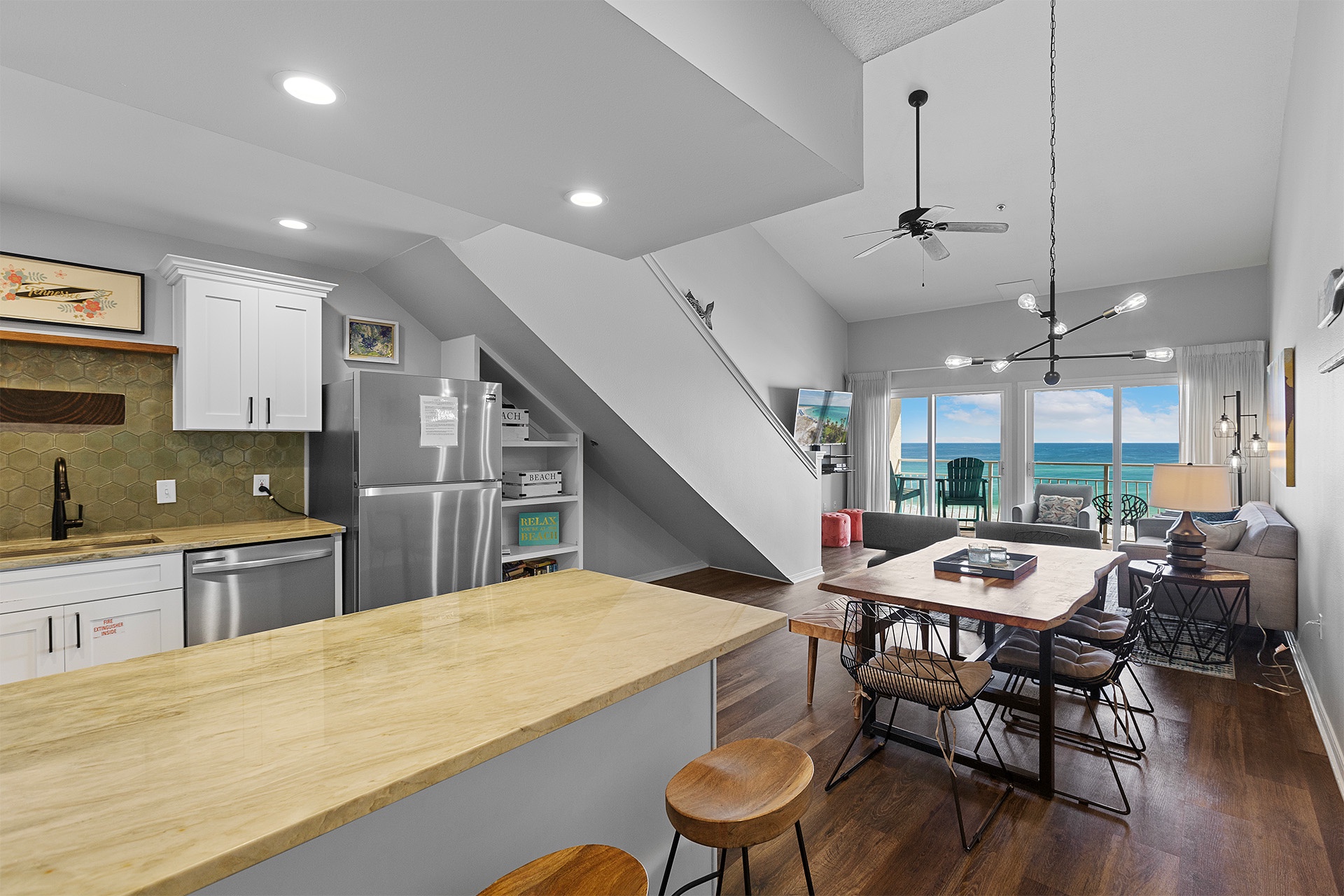 Crystal Sands 308B Kitchen