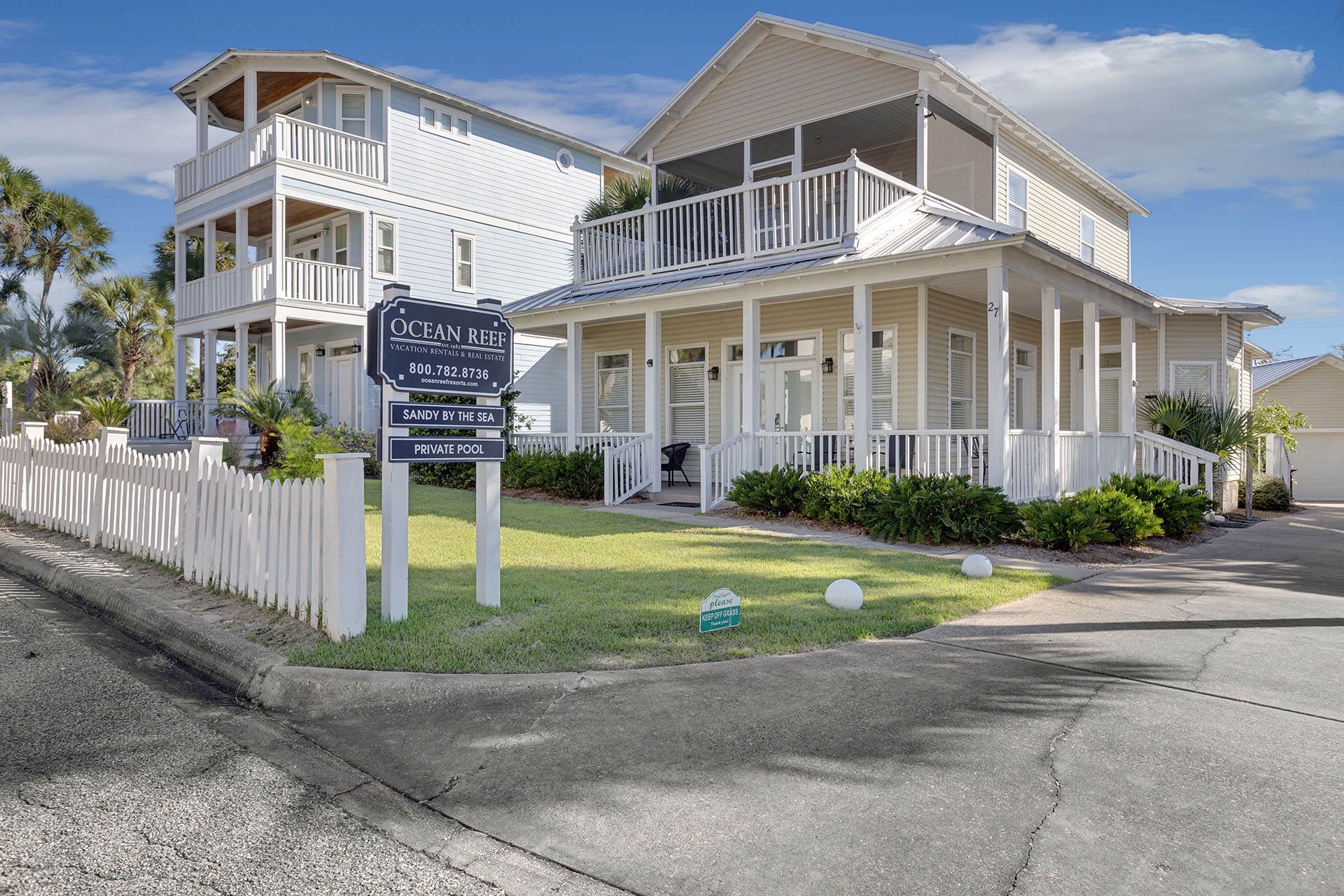 Sandy By The Sea Exterior