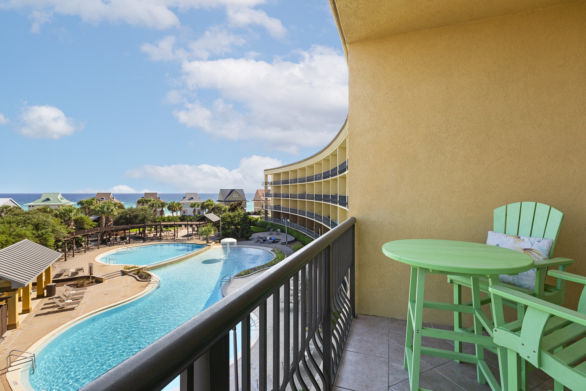 Beach Resort 402 Balcony