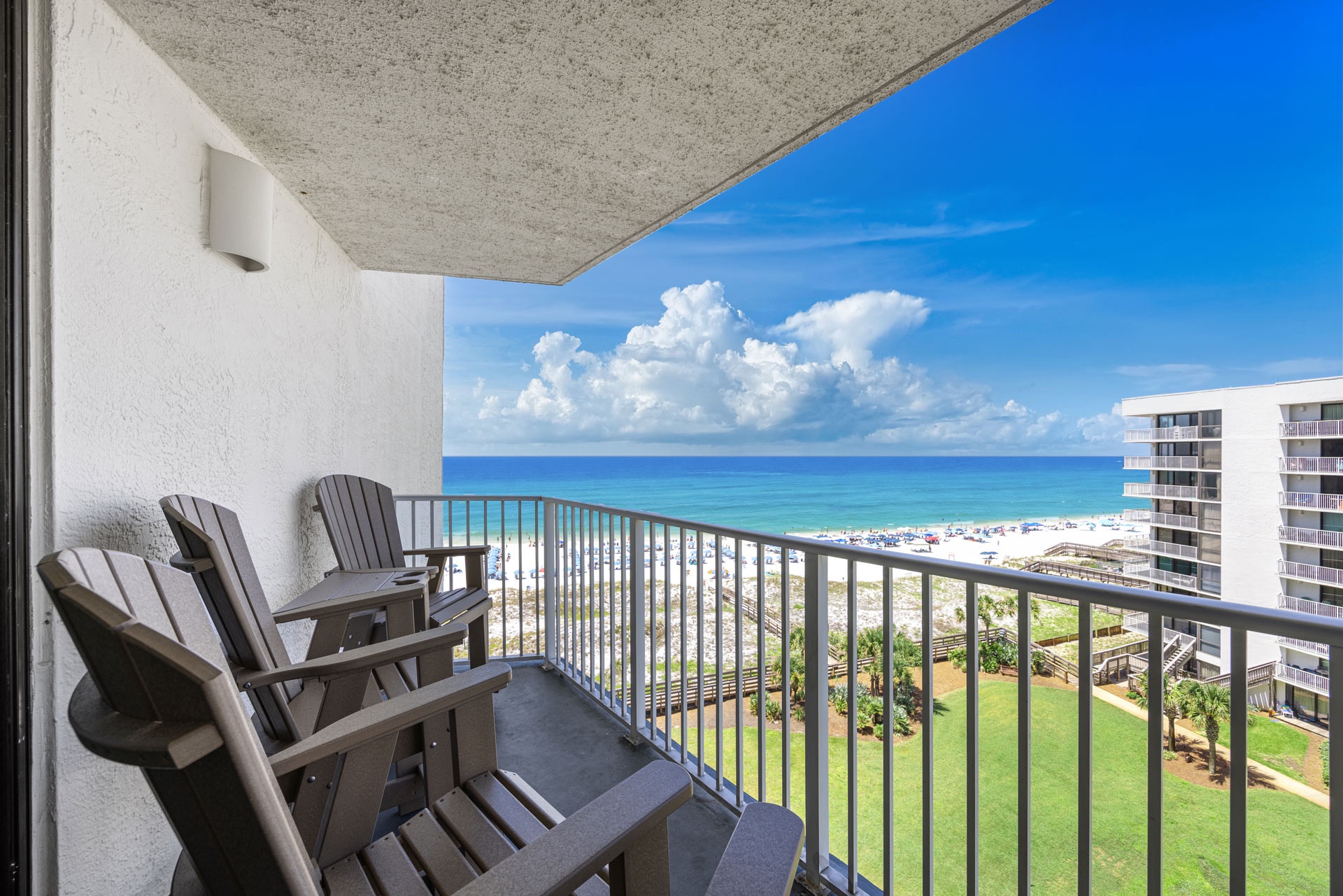 Mainsail 176 Balcony
