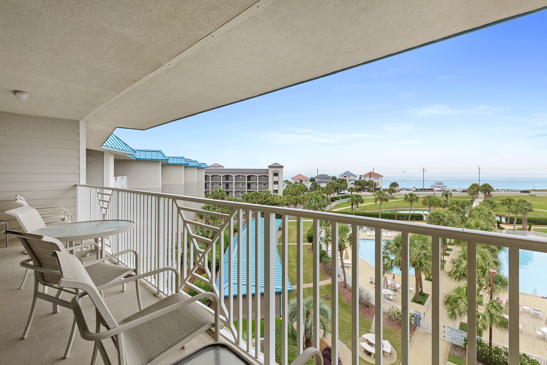 23-Amalfi-Coast-422C-Balcony