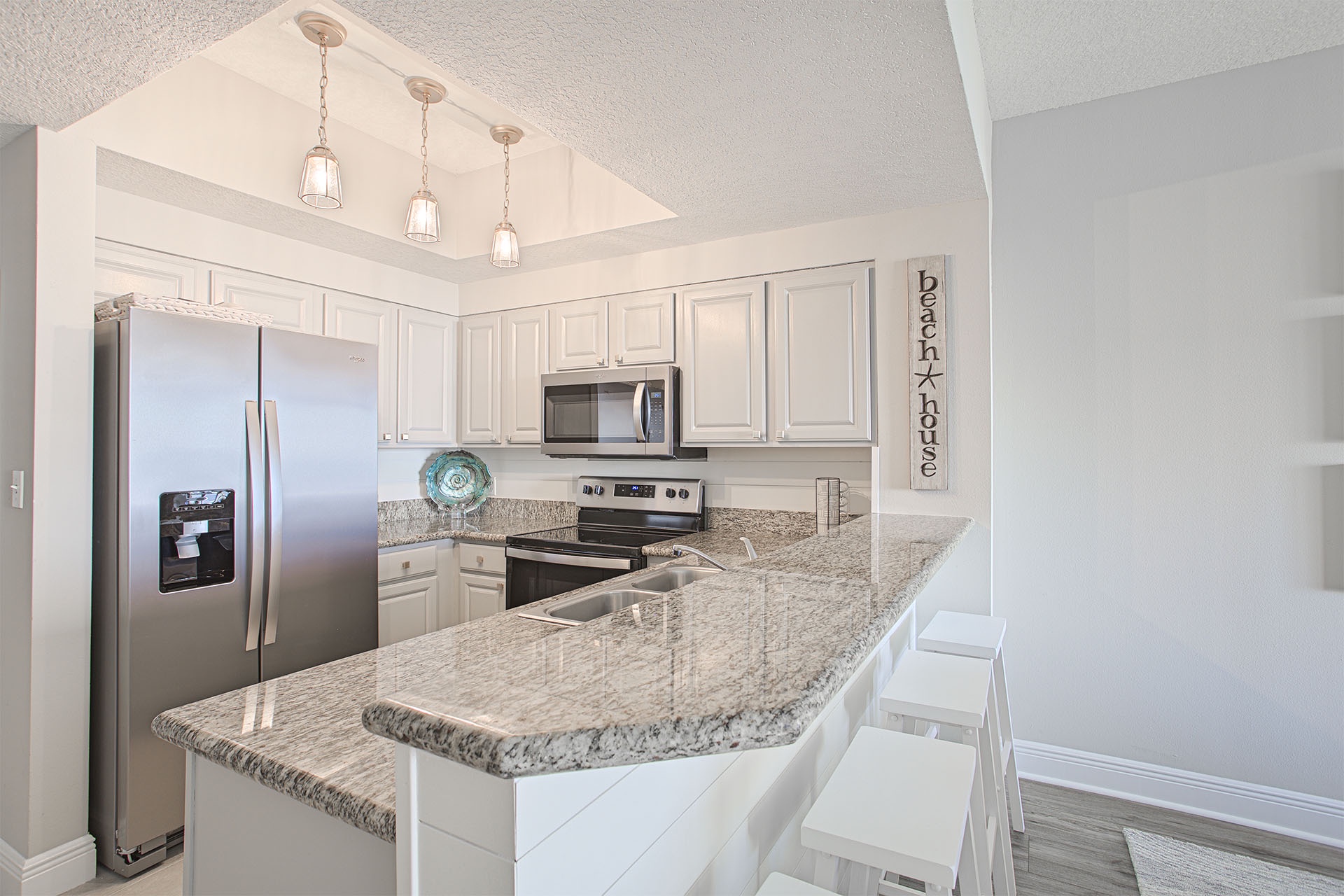 22-Ariel-Dunes-I-904-Kitchen