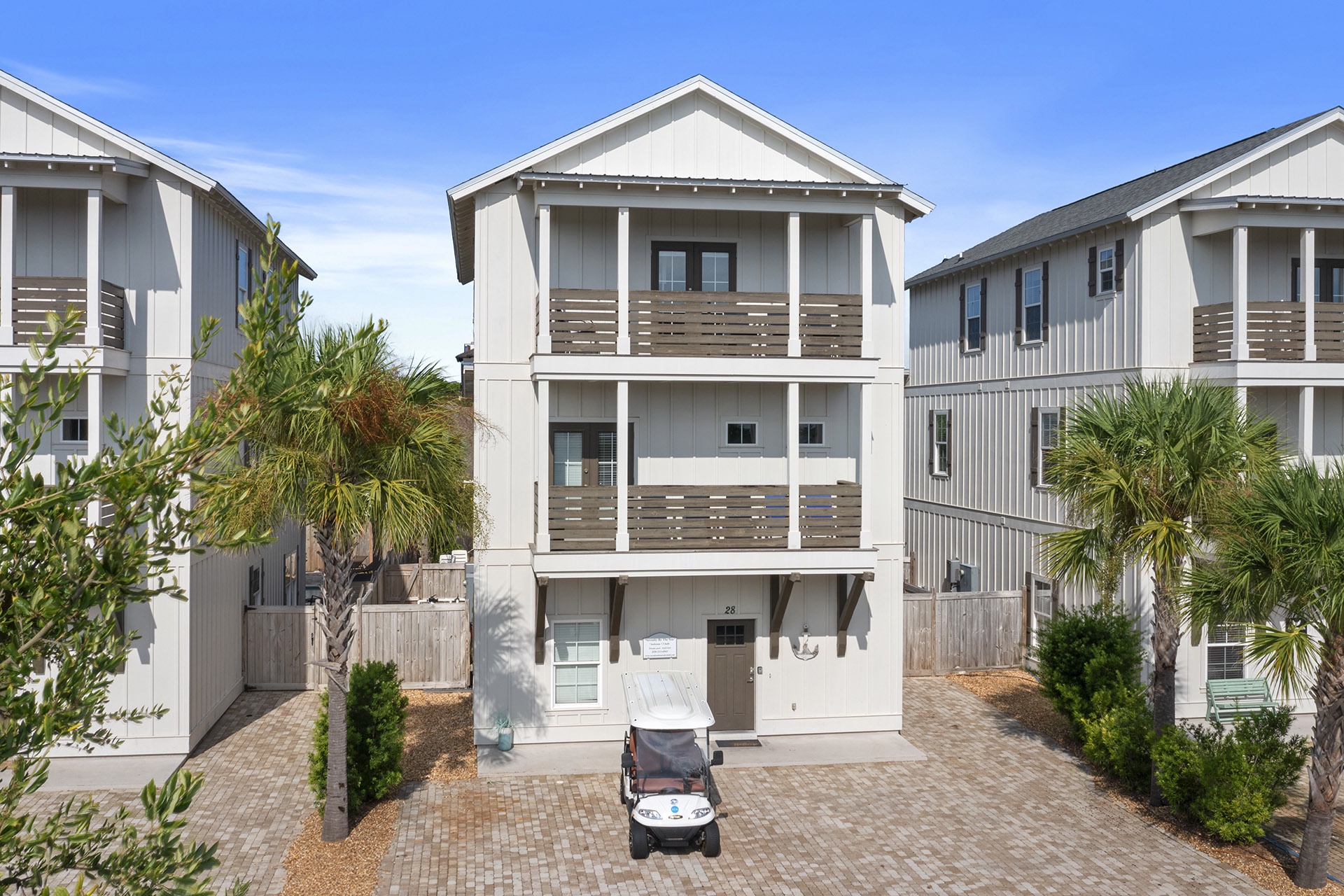 Serenity By The Sea Exterior