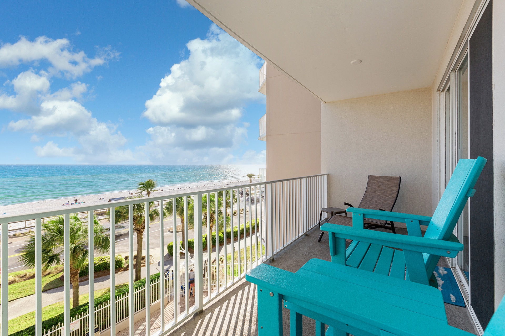 Majestic Sun 302B Balcony