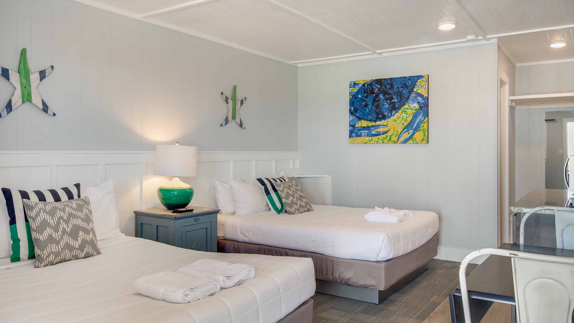 Featured Property TH30: Albemarle Sound Room