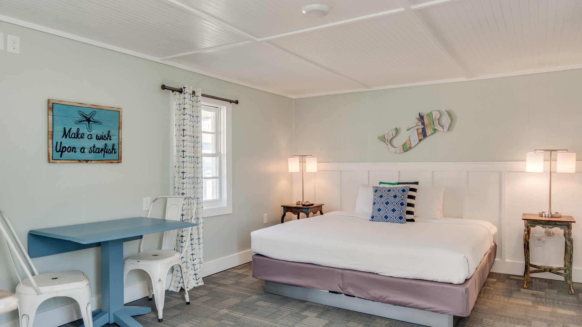Featured Property TH01: King Mackerel Room