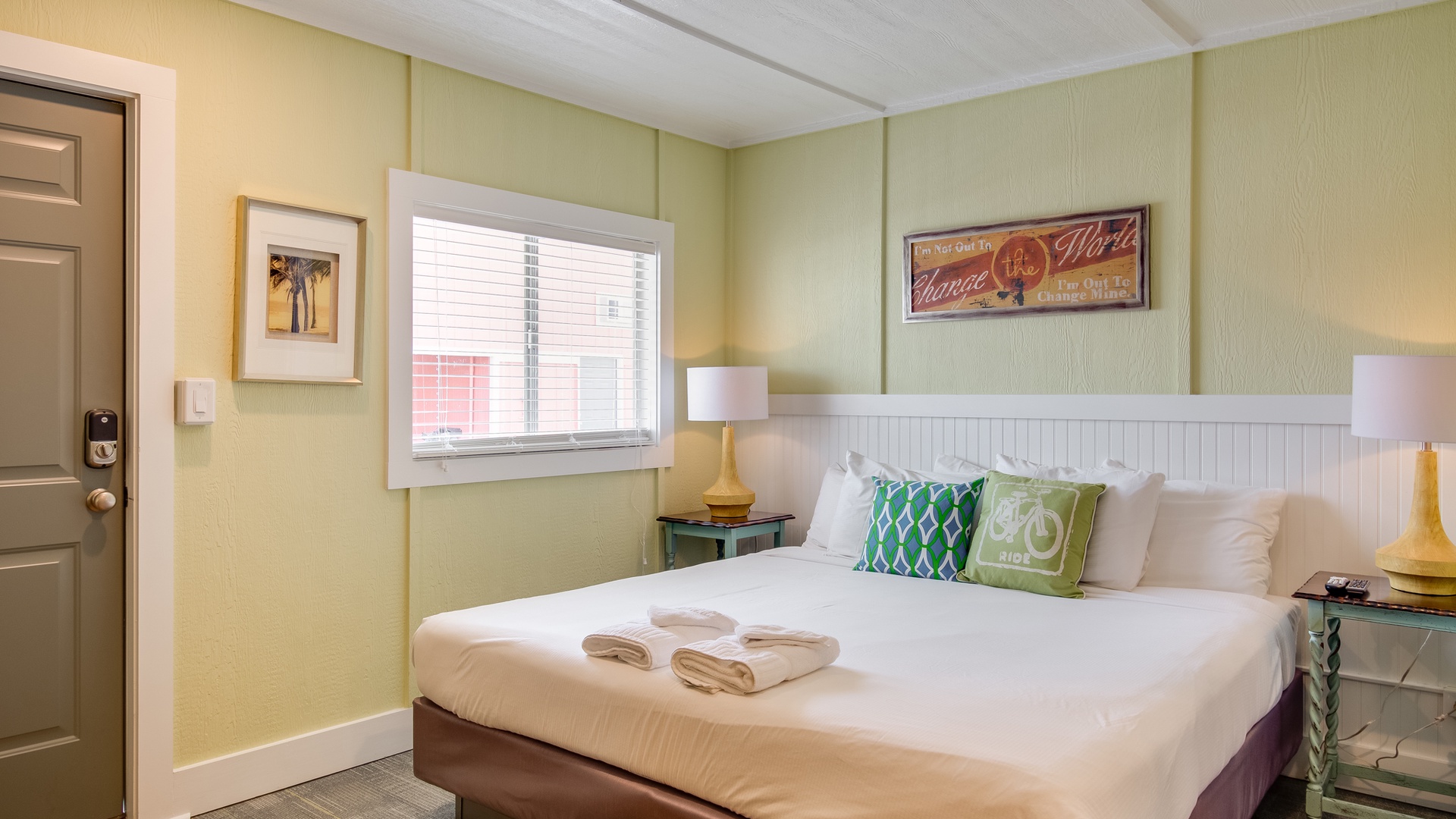 Featured Property See Sea 15: Board Shorts