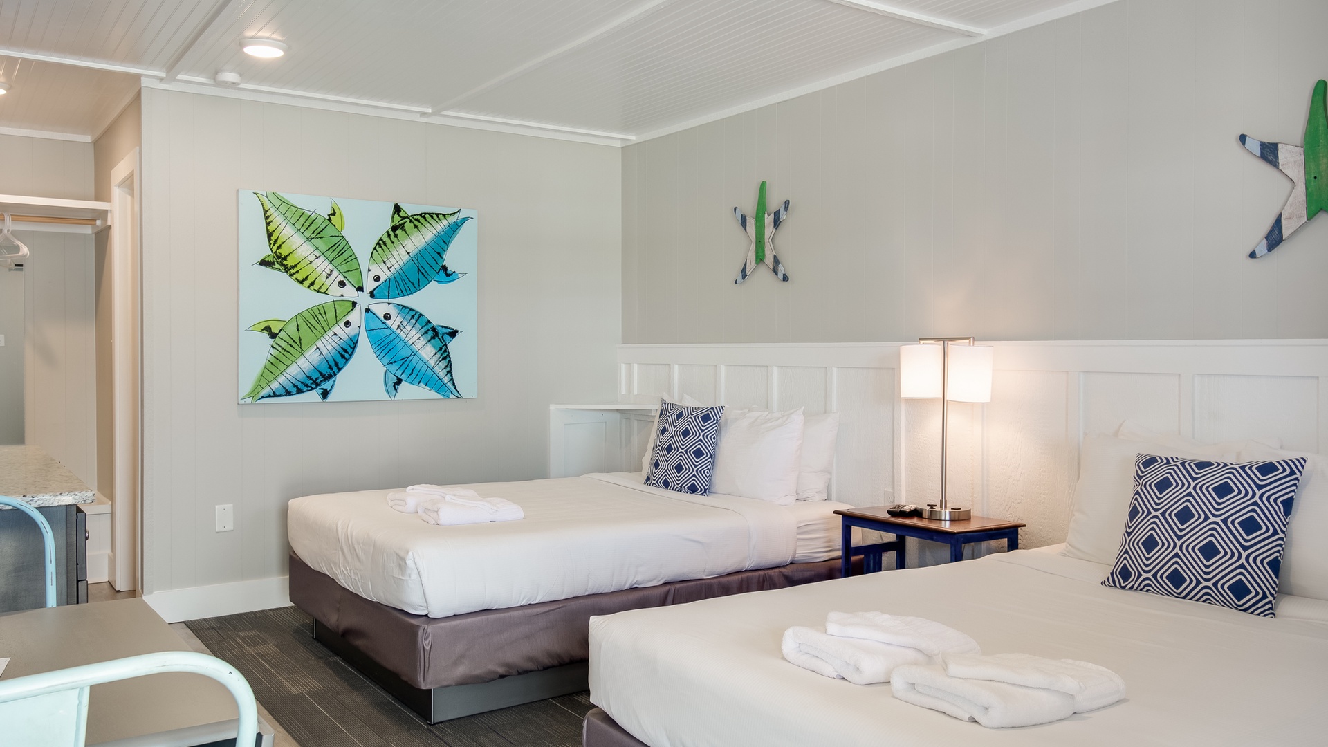 Featured Property TH21: Ocracoke Inlet Room
