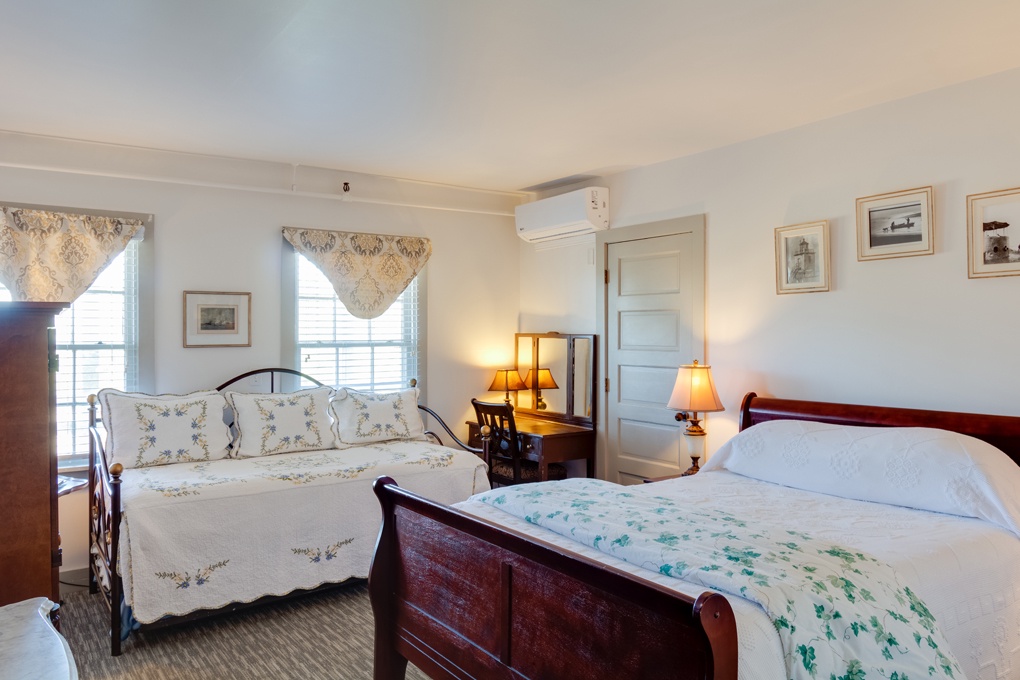 Featured Property FC03: Alis Chapman