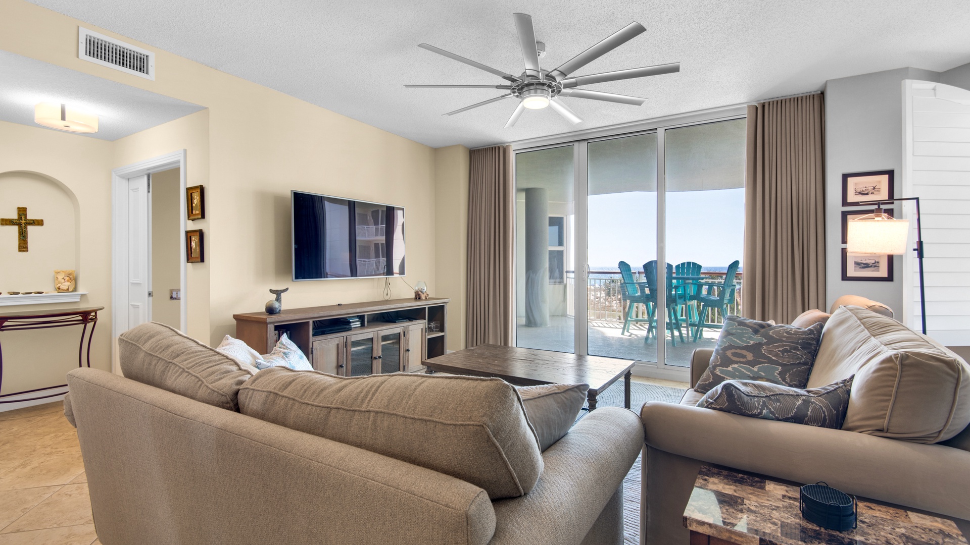 Featured Property Ocean Breezes