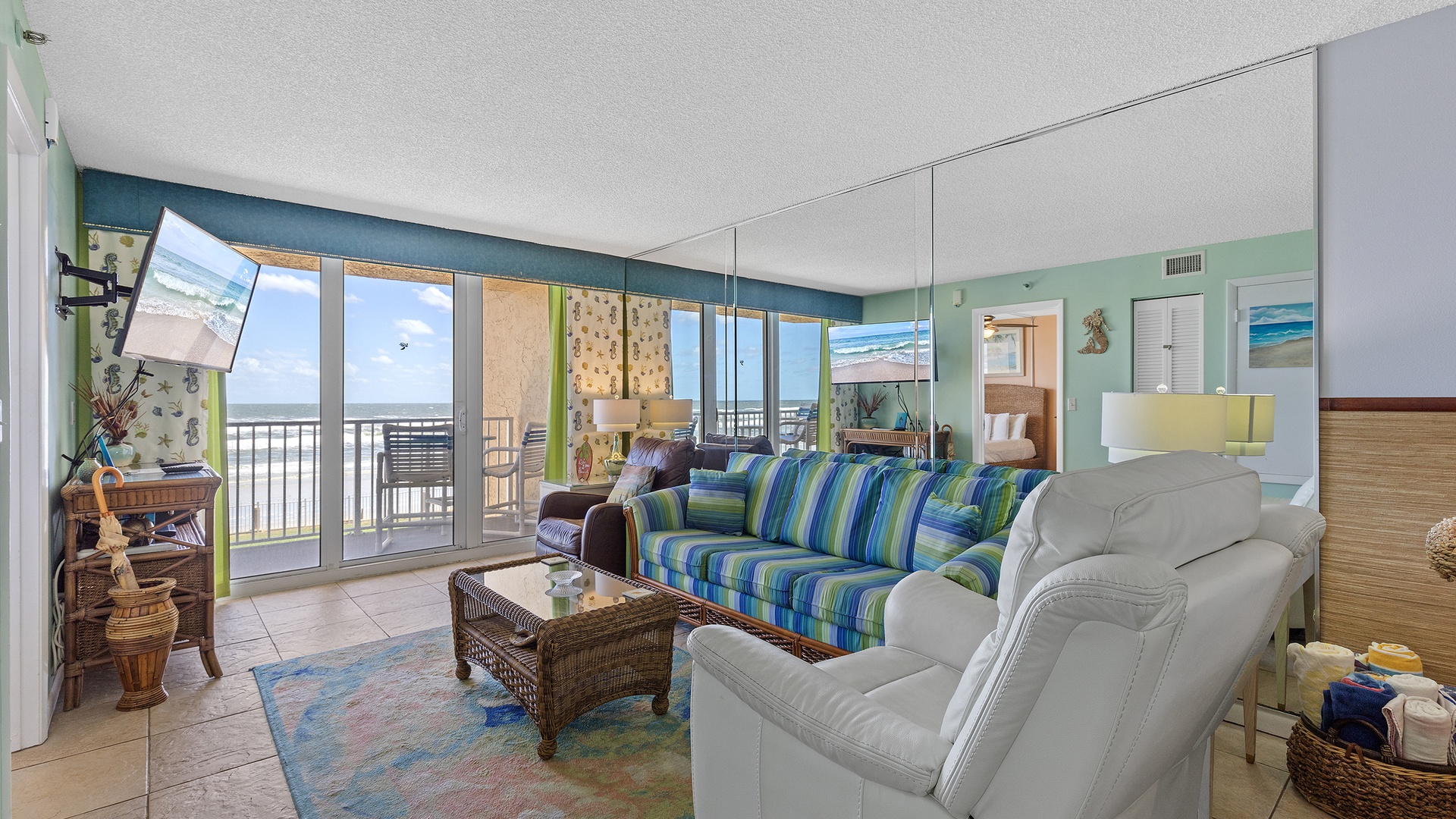 Featured Property Oceania Plaza 202