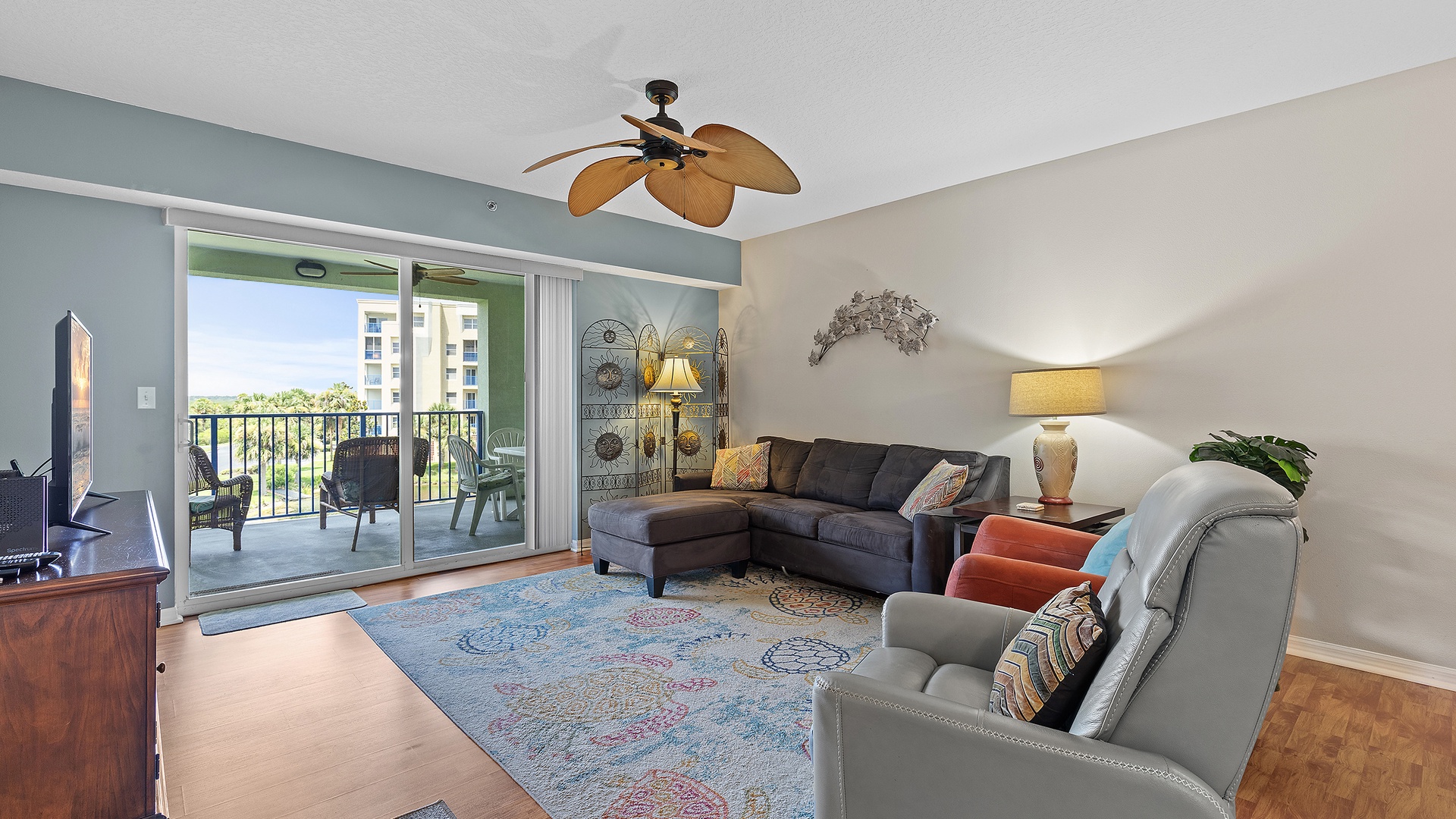 Featured Property Oceanwalk 15-302