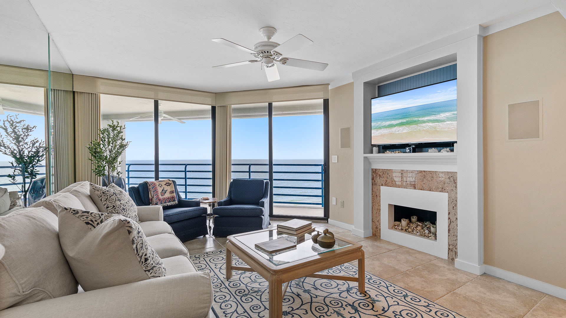 Featured Property Ebb Tide 806