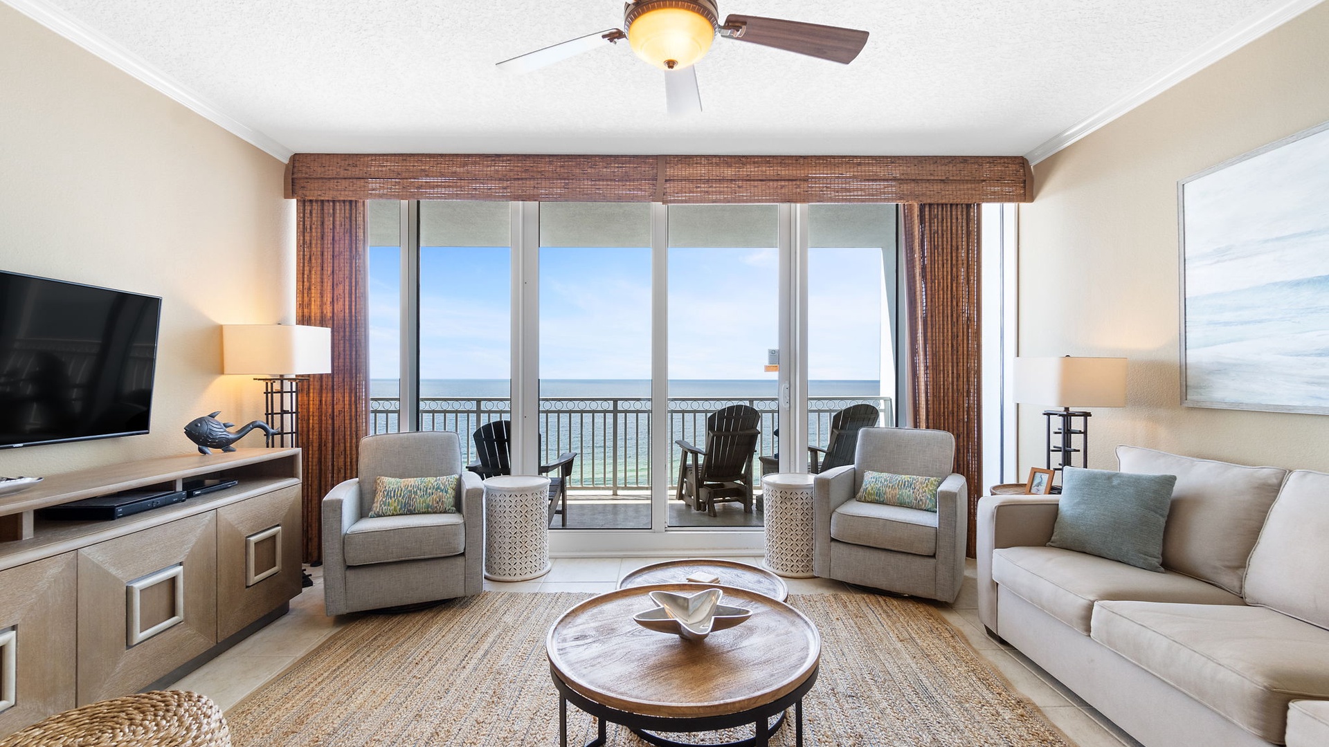 Featured Property Colonnades 1402