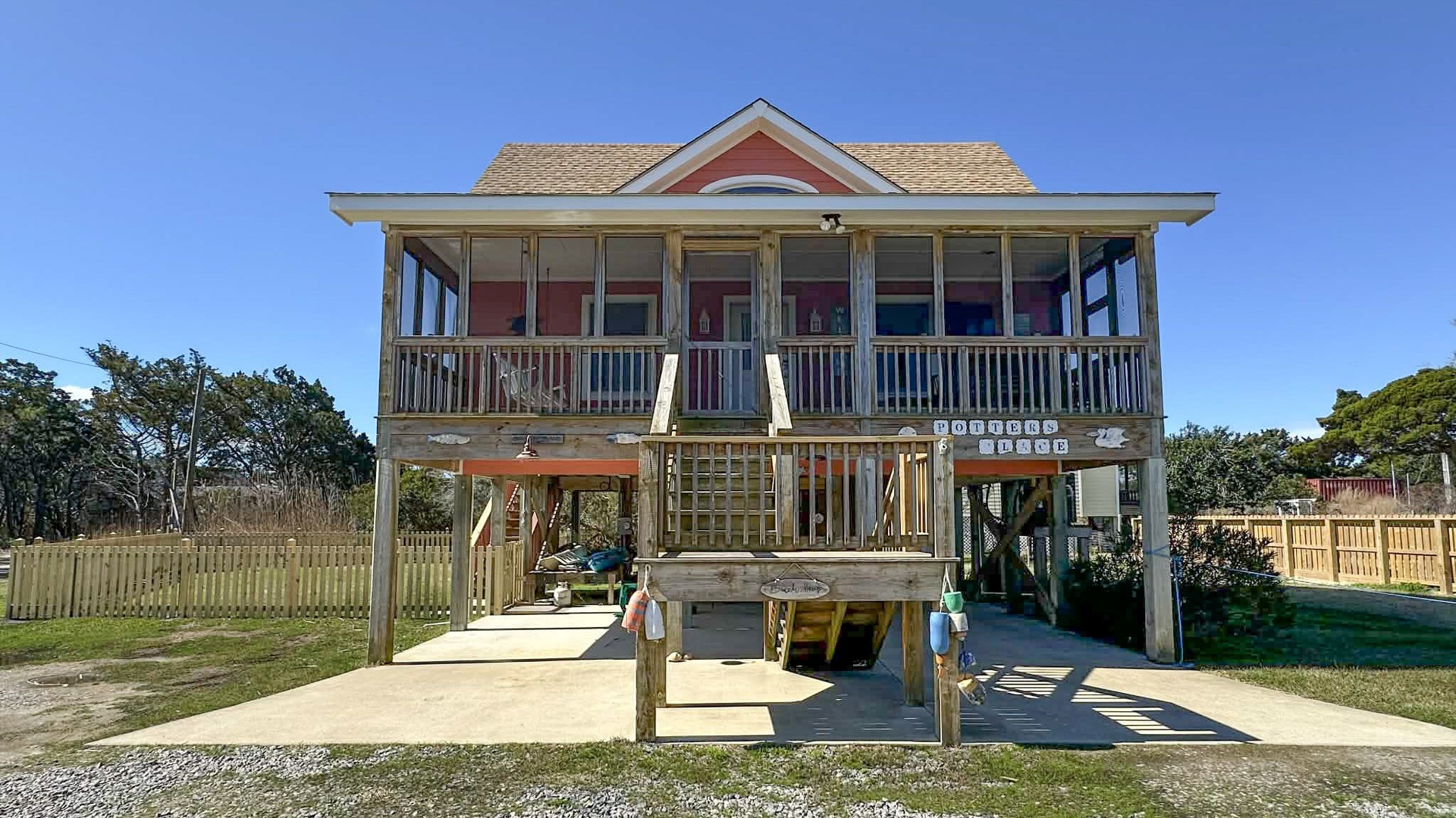 Featured Property CR64: Potter's Place