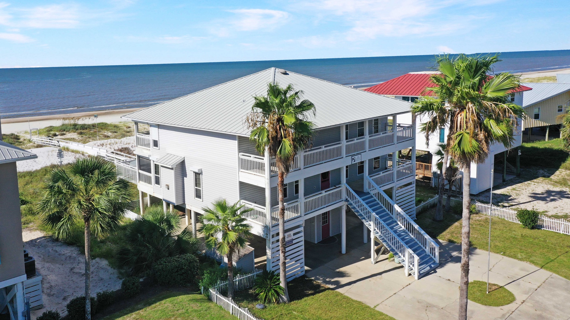 Featured Property White Pelican
