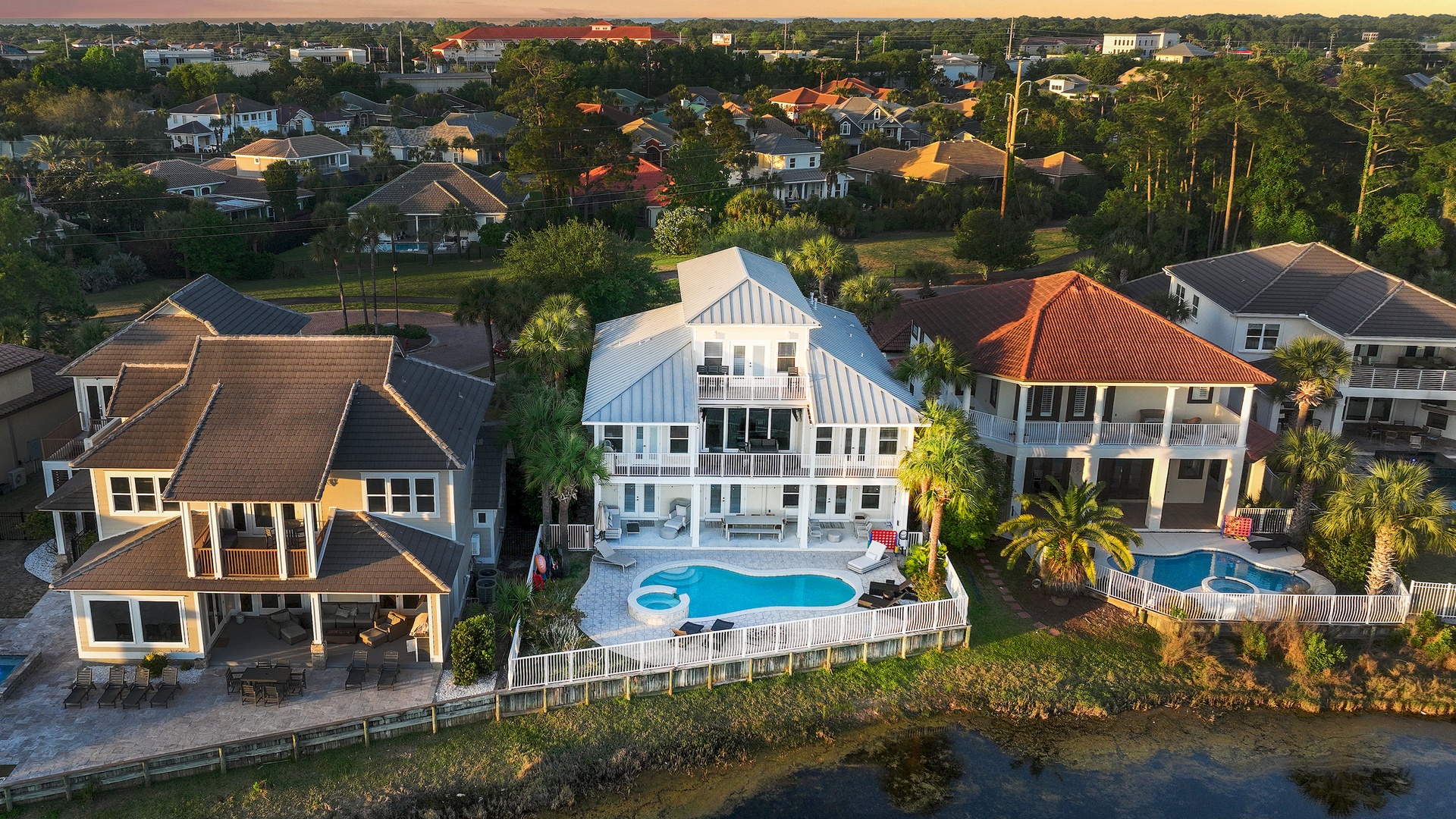 Featured Property Destin to Relax