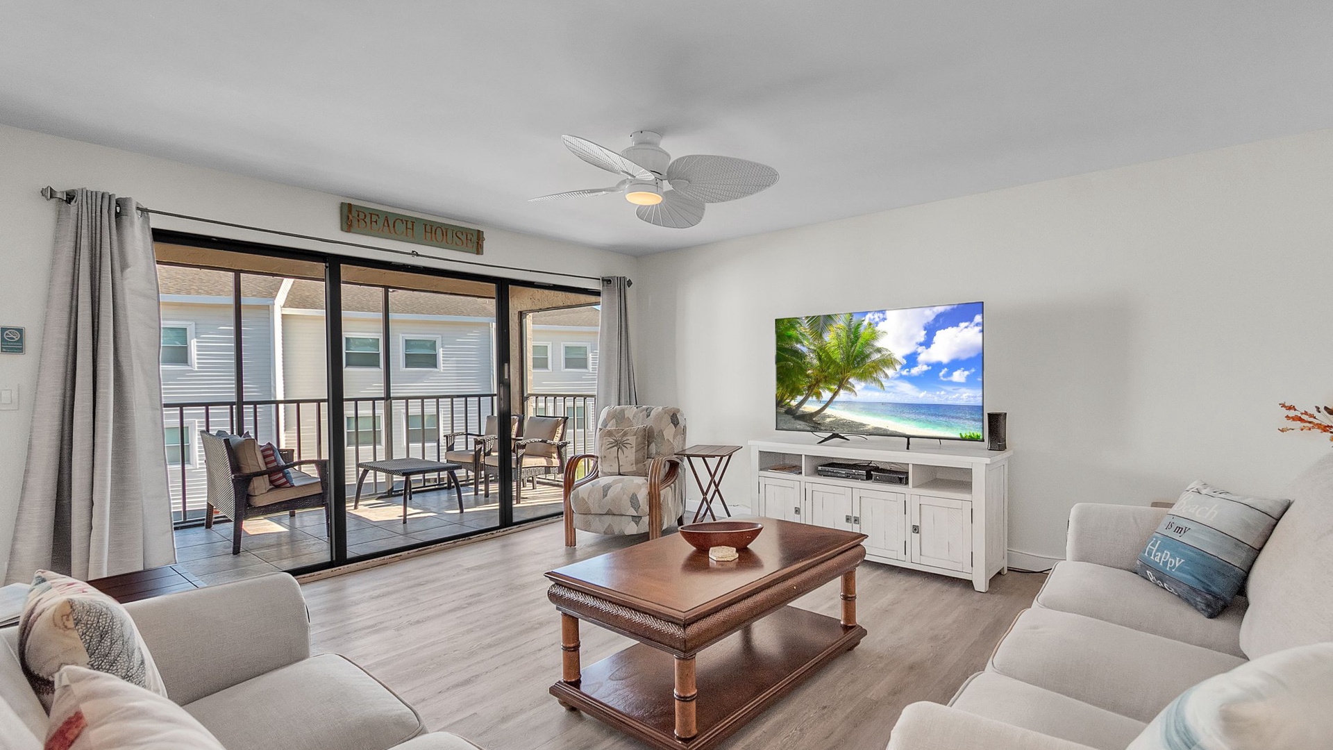 Featured Property Sea Club #46 - Coastal Gem
