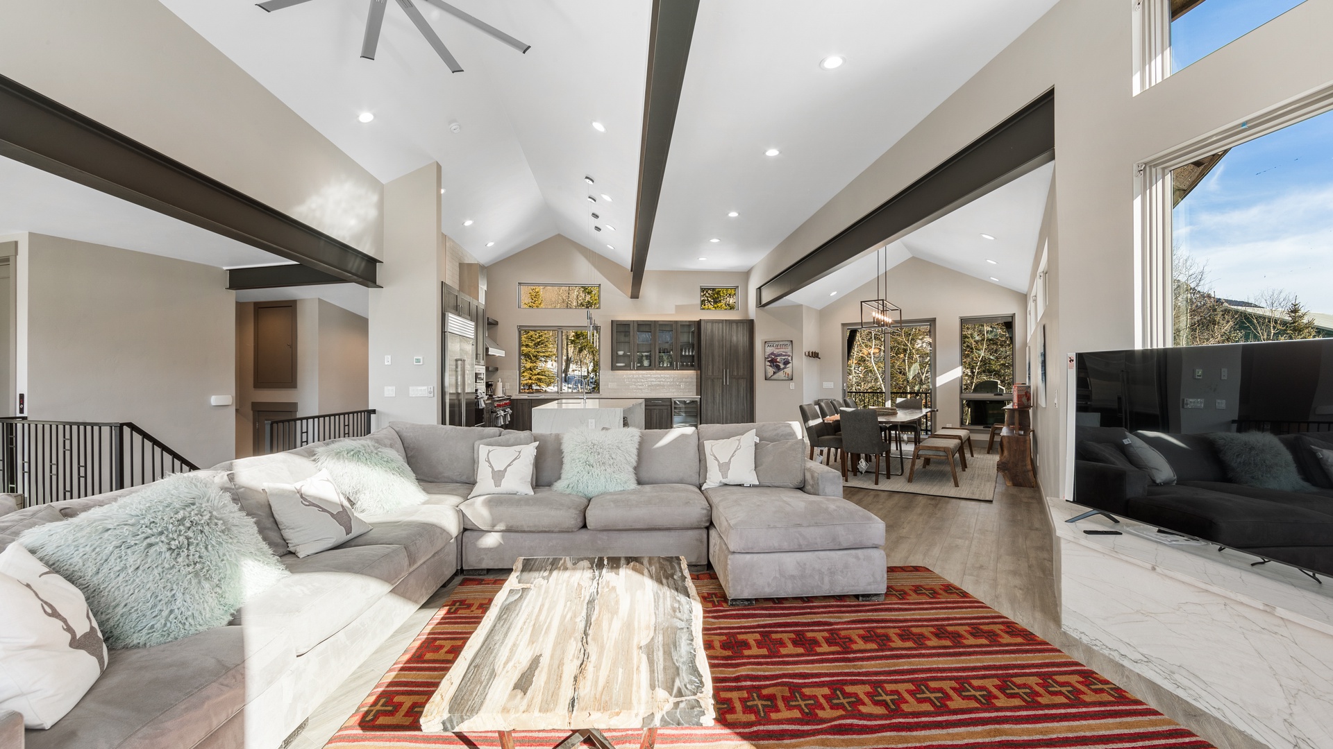 Featured Property 200 Caravelle Drive