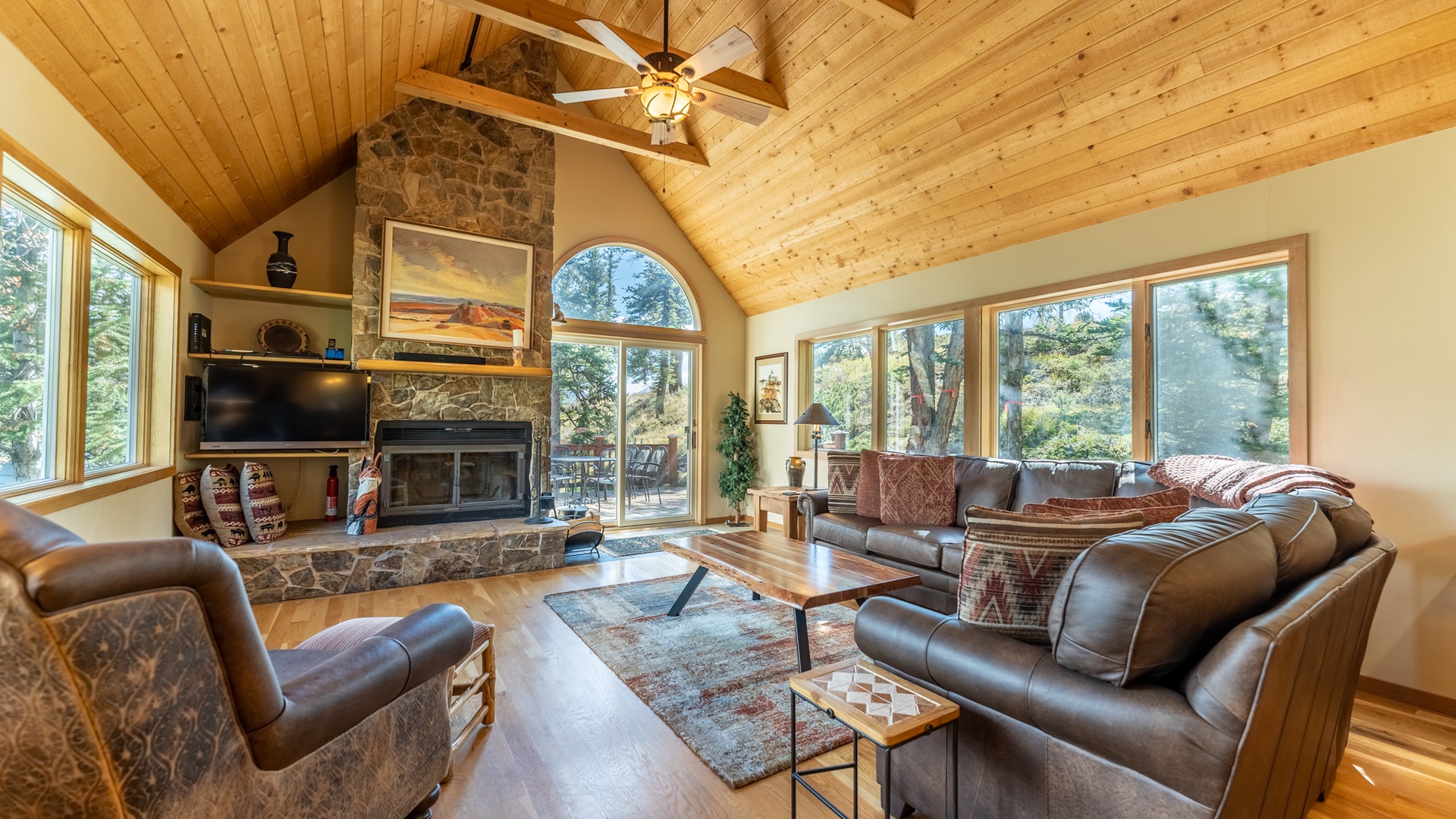Featured Property 217 Summerwood Drive