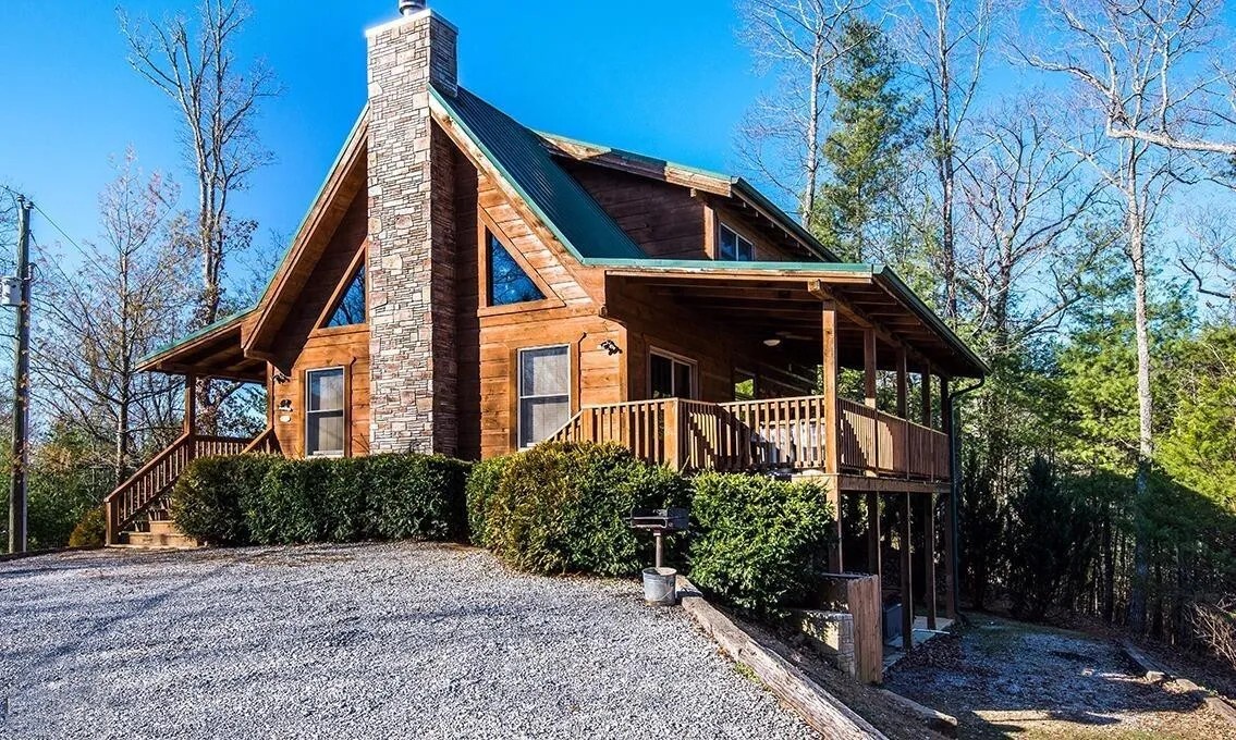 Featured Property Square Bear