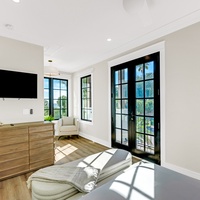 Queen Suite 2