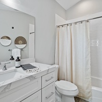 Master Suite 6 Bathroom