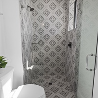 King Suite 5 Shower