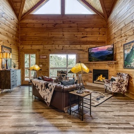 Willow Heights Lodge's cozy living area