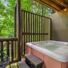 Whiskey Mountain's bubbling hot tub