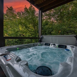 Hillside Haven's bubbling hot tub