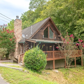 Moonshine Hollow's exterior