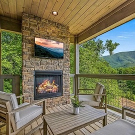 One of Revetta Retreat's Cozy Outdoor Fireplace