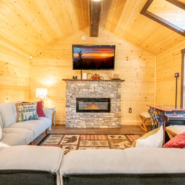 Tennessee Dream's cozy living area