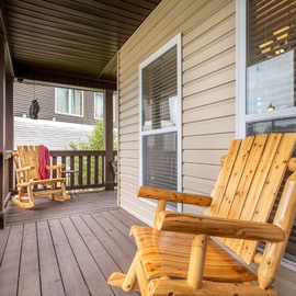 Fabulous Farmhouse's front porch