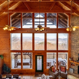Mountain Estate's Main House living area