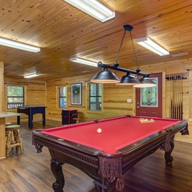 Sage Grass Retreat's fun game room